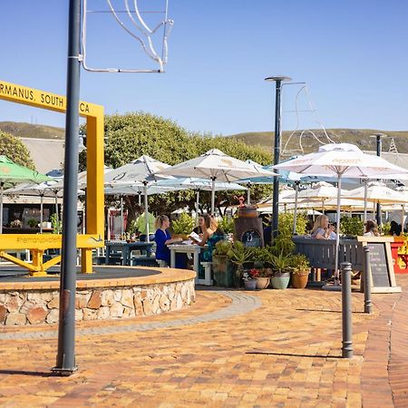 Hermanus Waterfront, Ocean Deluxe - Apartment 2 מראה חיצוני תמונה