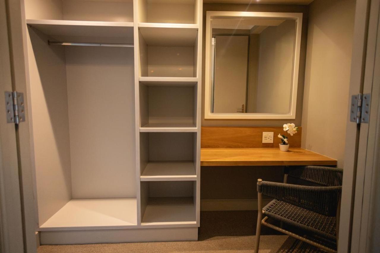 Hermanus Waterfront, Ocean Deluxe - Apartment 2 מראה חיצוני תמונה
