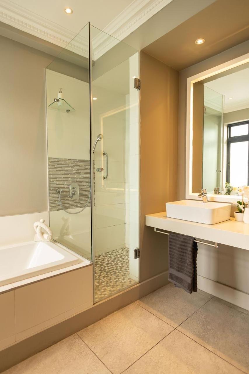 Hermanus Waterfront, Ocean Deluxe - Apartment 2 מראה חיצוני תמונה