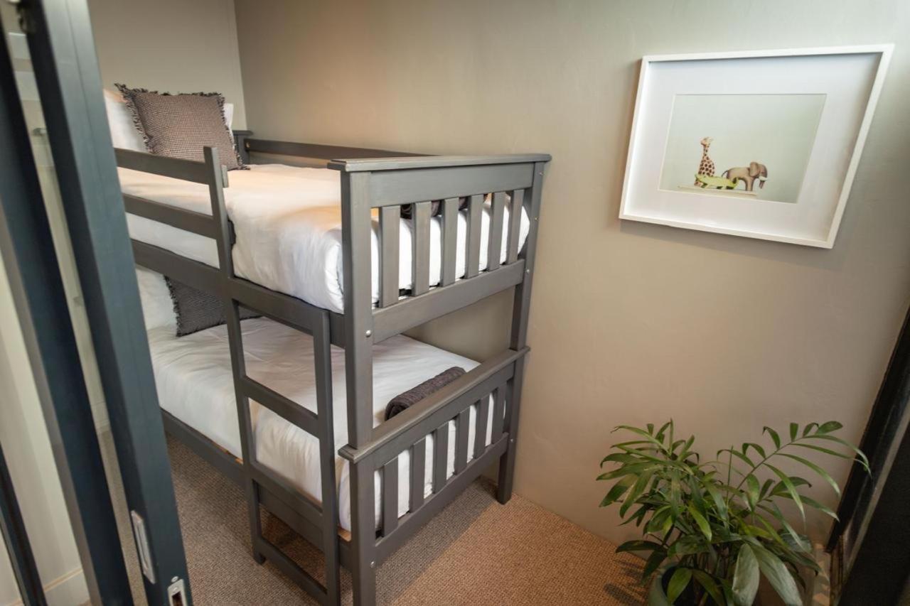 Hermanus Waterfront, Ocean Deluxe - Apartment 2 מראה חיצוני תמונה