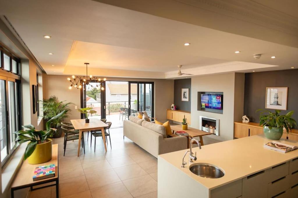 Hermanus Waterfront, Ocean Deluxe - Apartment 2 מראה חיצוני תמונה