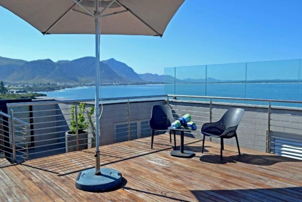 Hermanus Waterfront, Ocean Deluxe - Apartment 2 מראה חיצוני תמונה